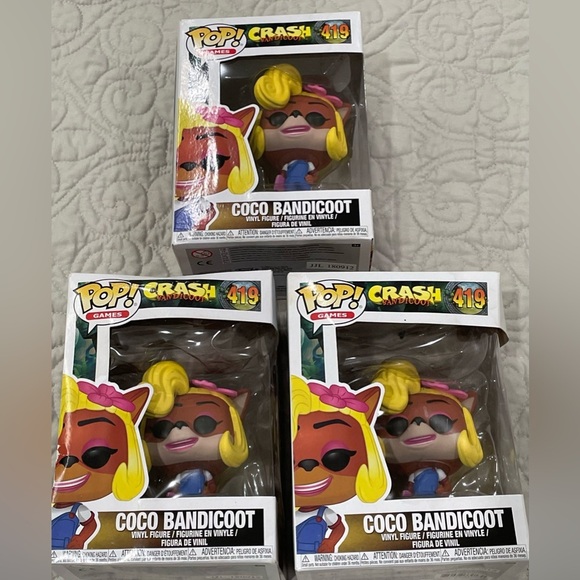 Funko Coco Bandicoot Vinyl Figure with Pink and Yellow Accents - Picture 2 of 8